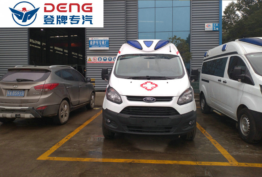 福特全順救護(hù)車(chē)_07