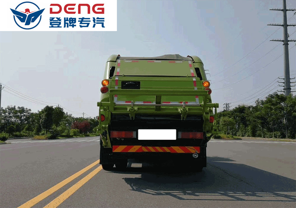 東風(fēng)天錦國(guó)六壓縮式垃圾車(chē)_09