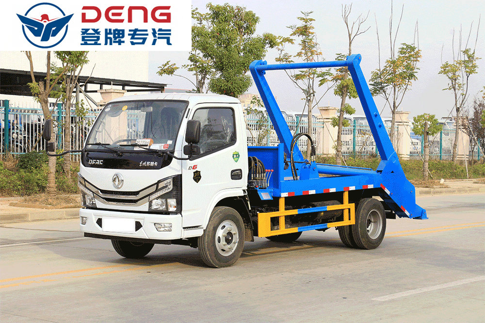 國六東風(fēng)小多利卡擺臂垃圾車_08