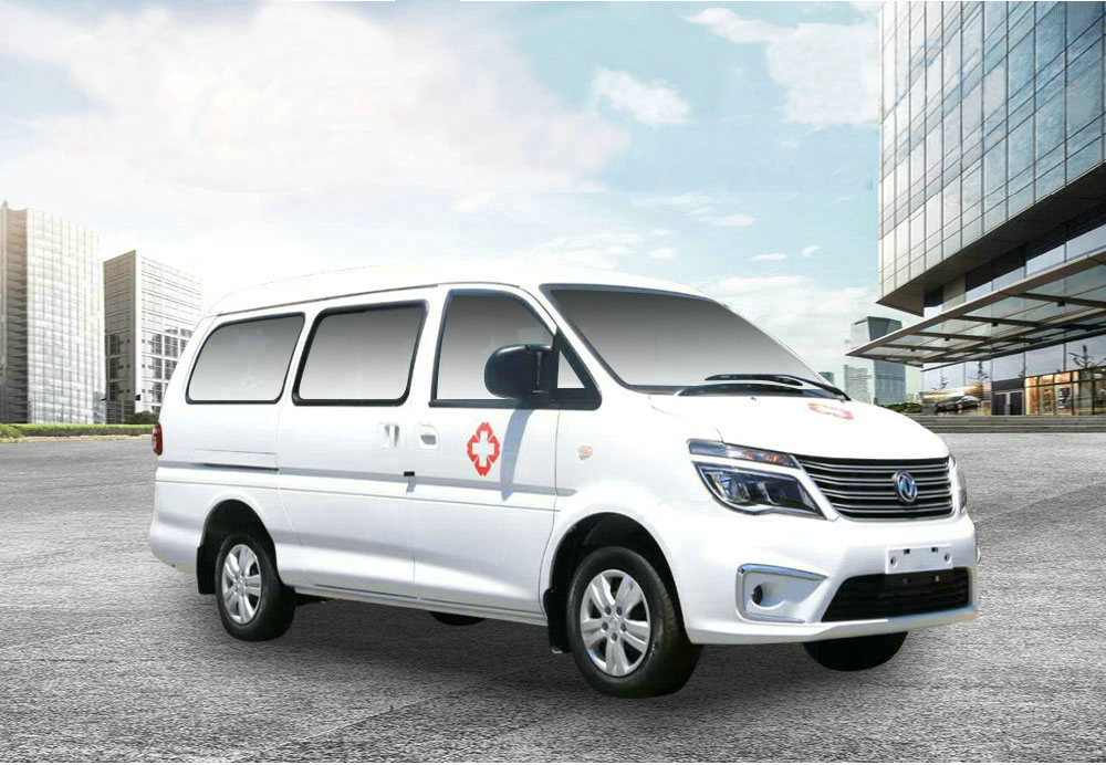 國六東風(fēng)風(fēng)行救護(hù)車_01_02