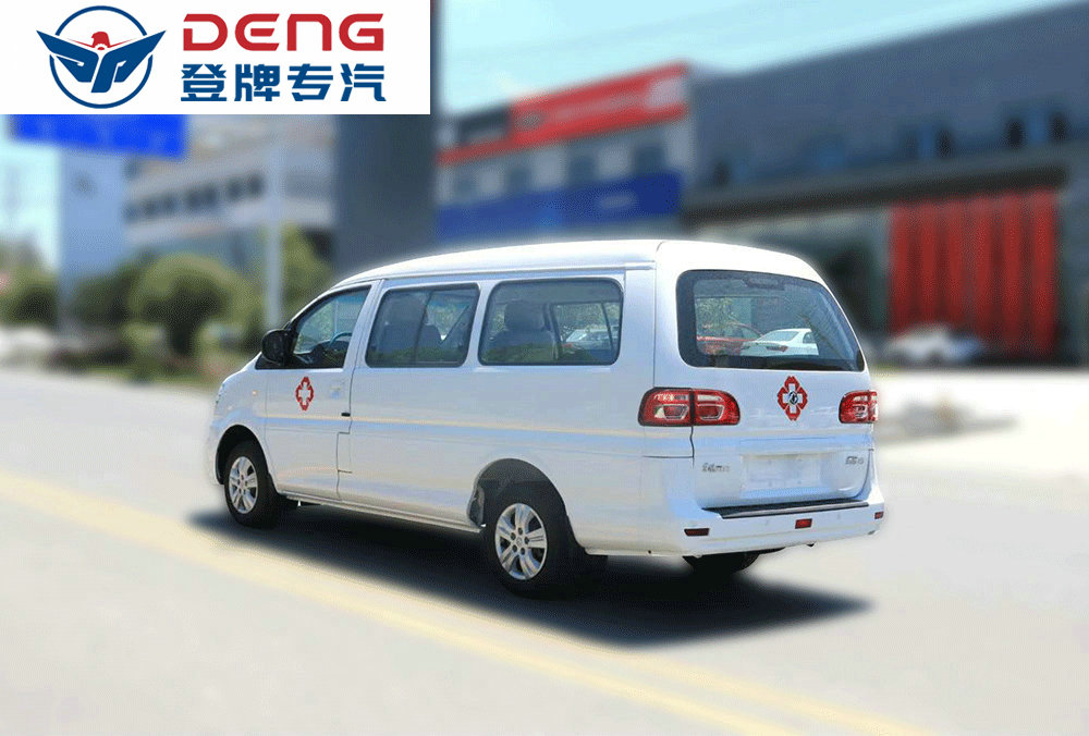 國六東風(fēng)風(fēng)行救護(hù)車_01_09