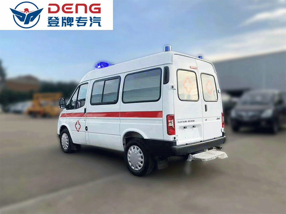 國六江鈴特順短軸轉(zhuǎn)運型救護車_10